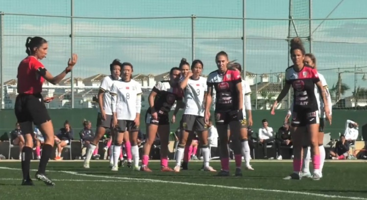  唐佳麗梅開(kāi)二度、邵子欽破門，中國(guó)女足3-2擊敗Alhama俱樂(lè)部女足