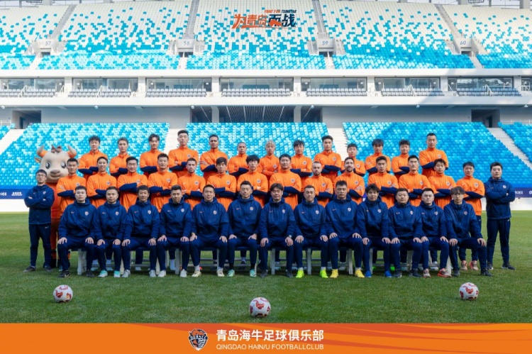  青島海牛一線隊(duì)名單：老將鄭龍、薩里奇坐鎮(zhèn)，金洋洋等新援在列