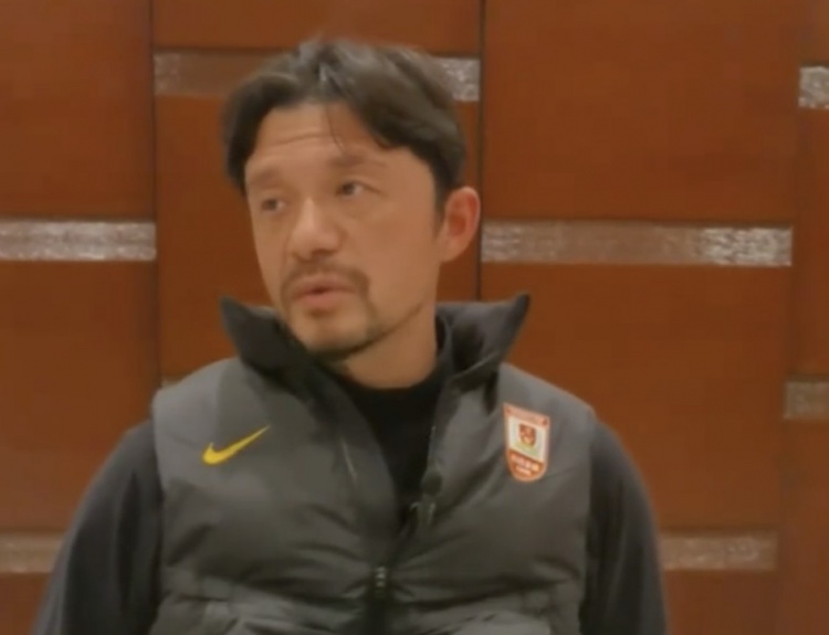  謝暉再談“壓著打”：我把激情融入到執(zhí)教理念 不會(huì)滿(mǎn)足守住比分