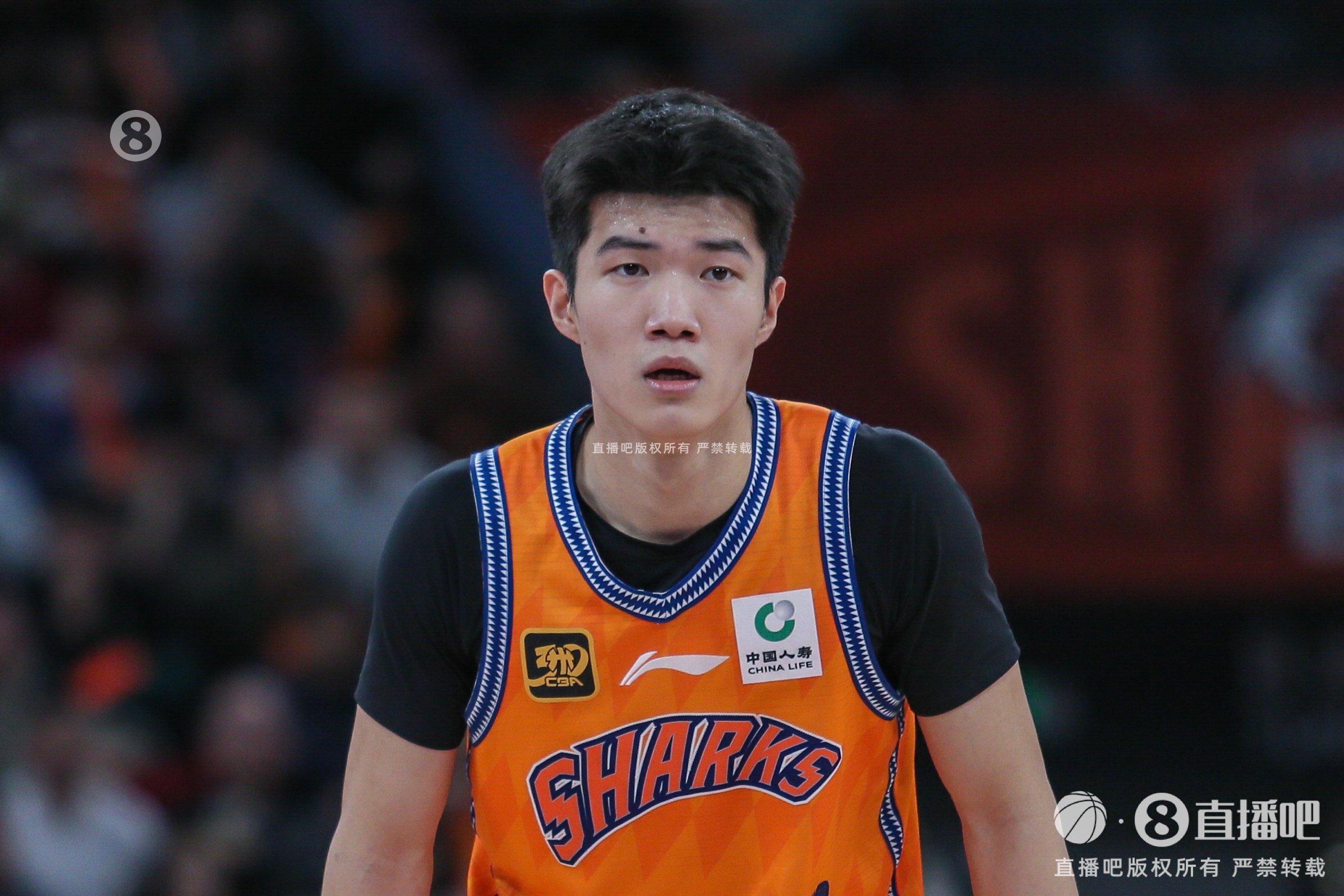  敢打敢拼！偰李永煒半場3投2中拿到5分2助0失誤 正負值達+12