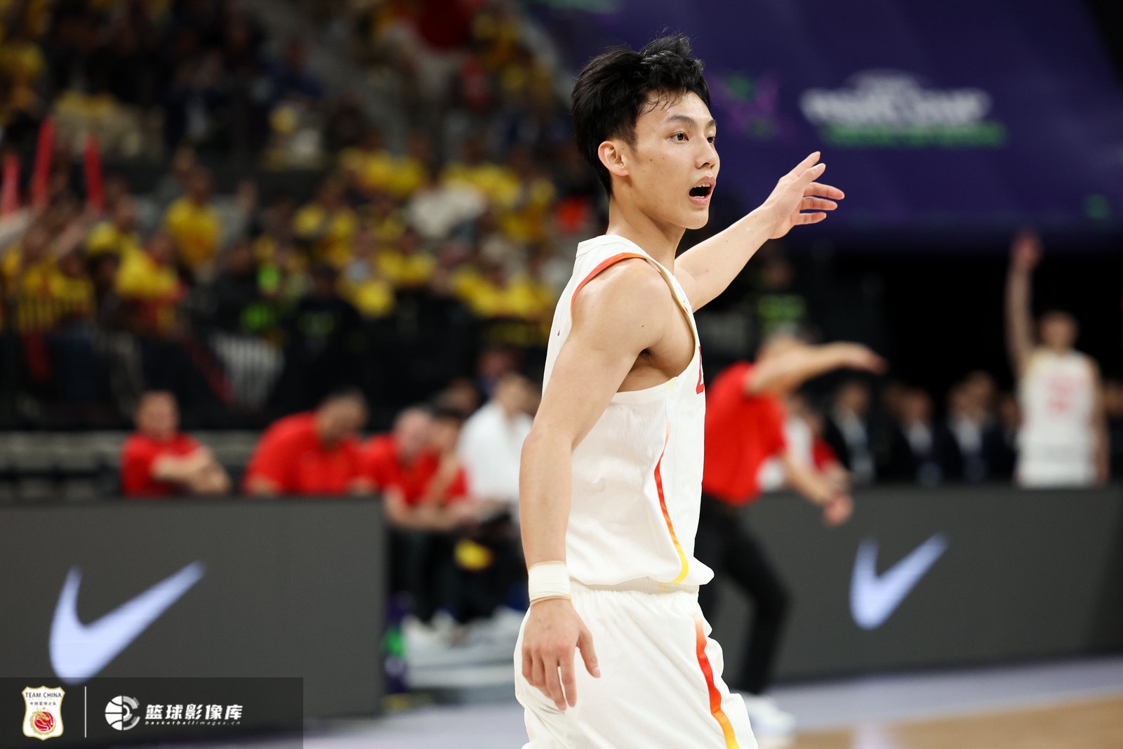  首發(fā)出戰(zhàn)不在狀態(tài)！徐杰全場3中0沒得分 拿到3板1助2斷另2失誤